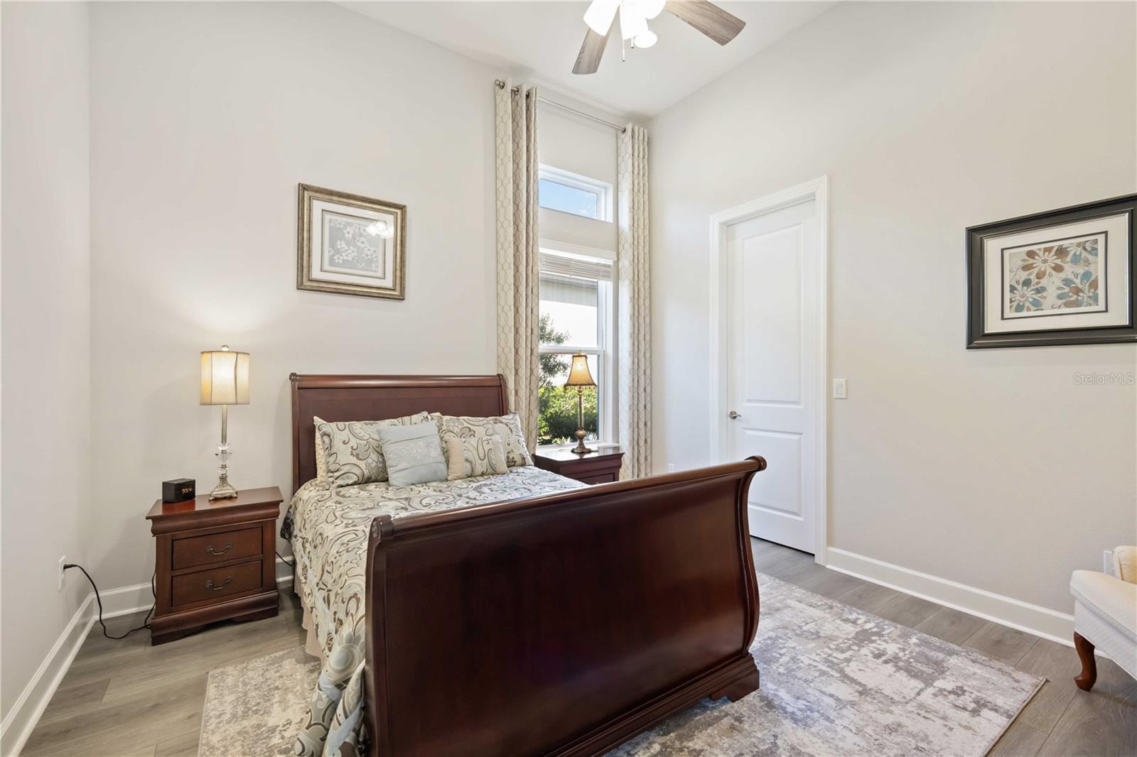 LEGACY ESTS/PALMER RANCH PH 2 - Residential