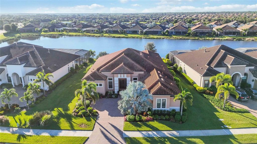 Photo of 5341 Brookgrove Drive, Sarasota, FL 34238 (MLS # A4668605)