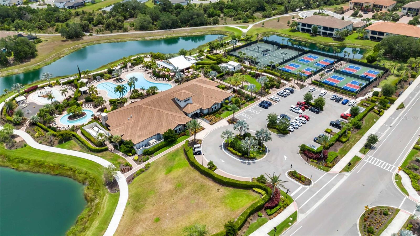 LEGACY ESTS/PALMER RANCH PH 2 - Residential