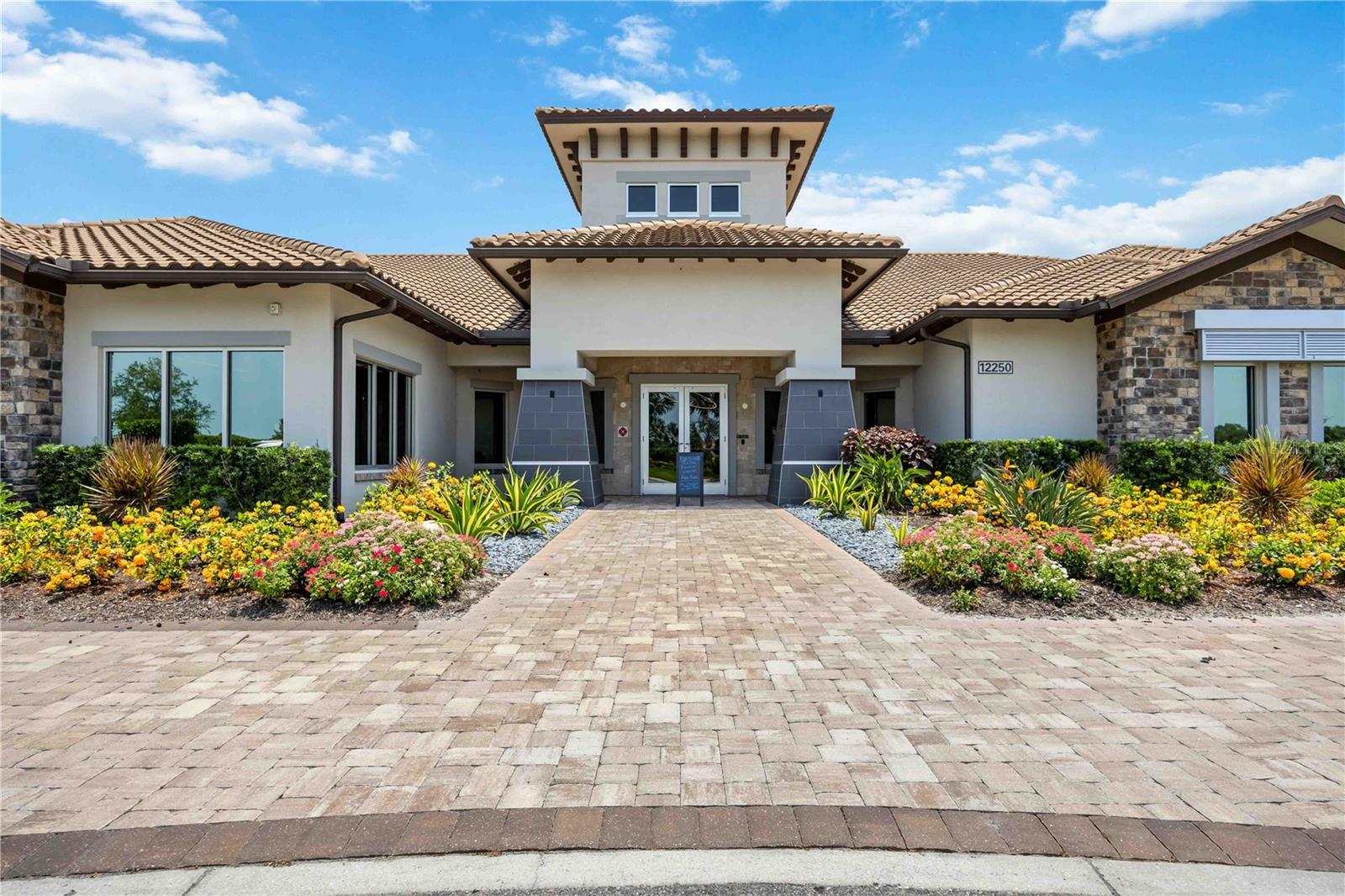 LEGACY ESTS/PALMER RANCH PH 2 - Residential