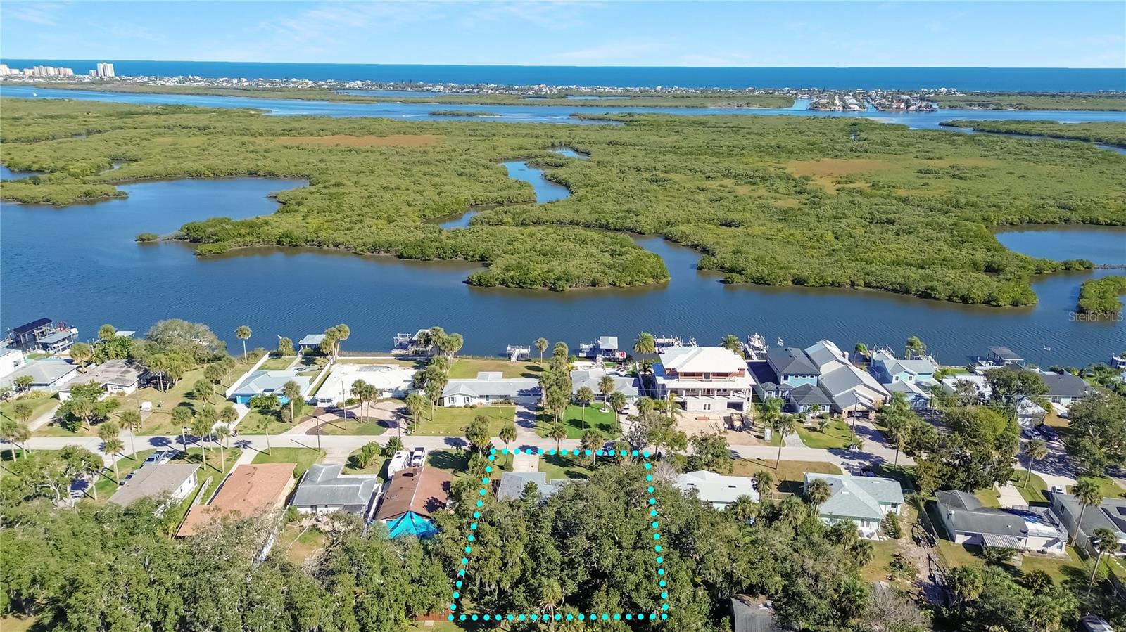 HARBOR OAKS UN 01 - Residential