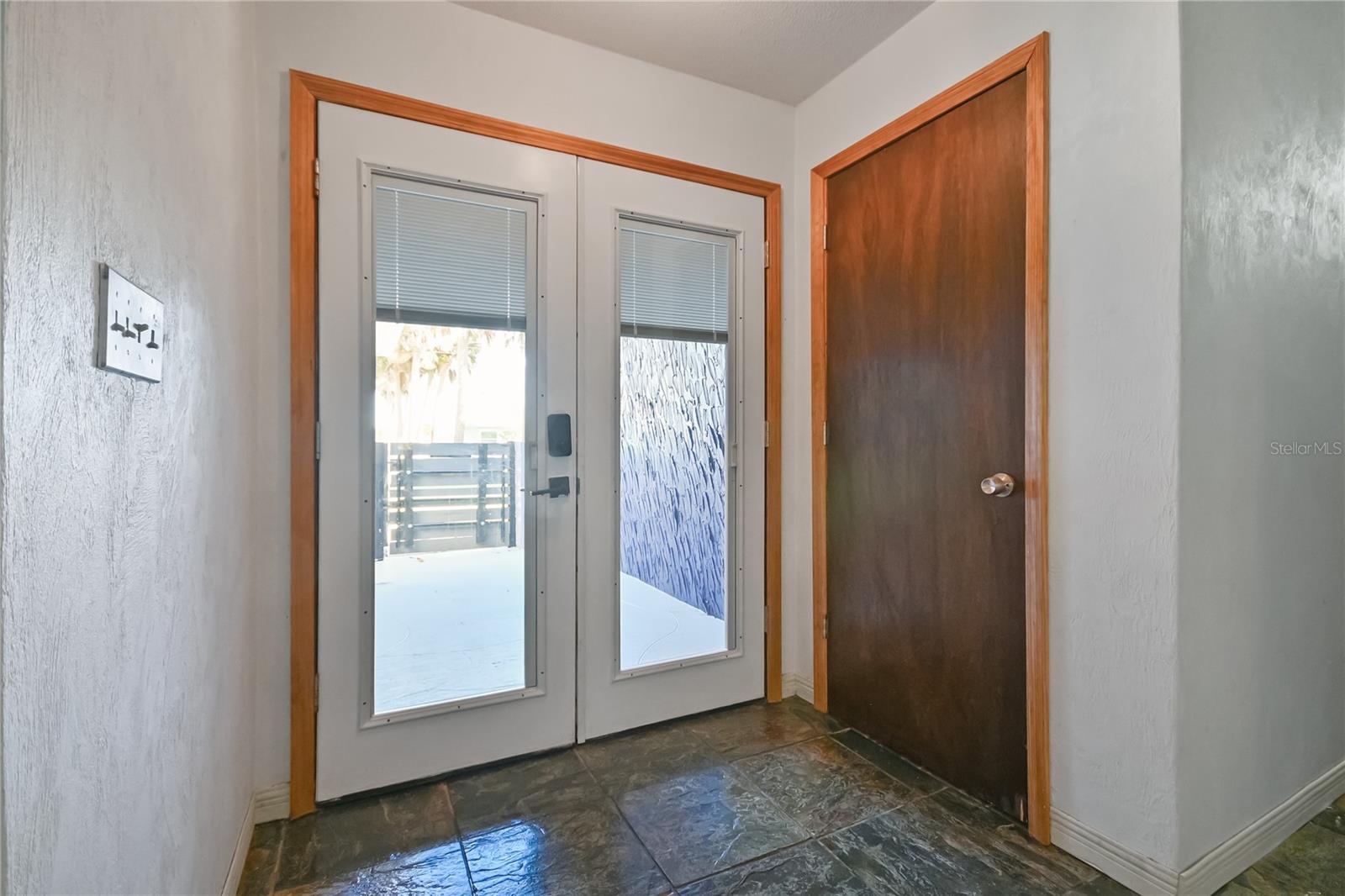 HARBOR OAKS UN 01 - Residential