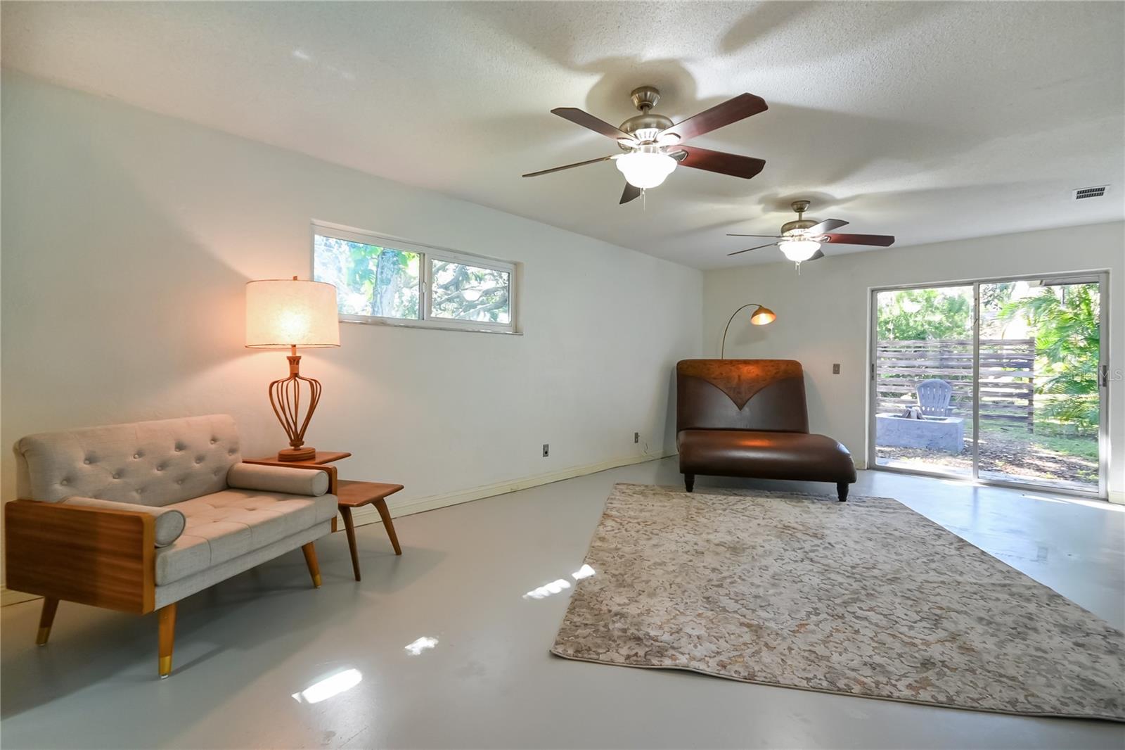 HARBOR OAKS UN 01 - Residential