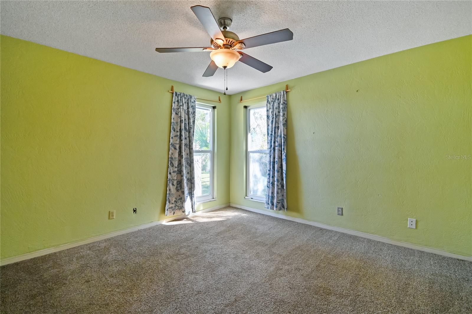 HARBOR OAKS UN 01 - Residential