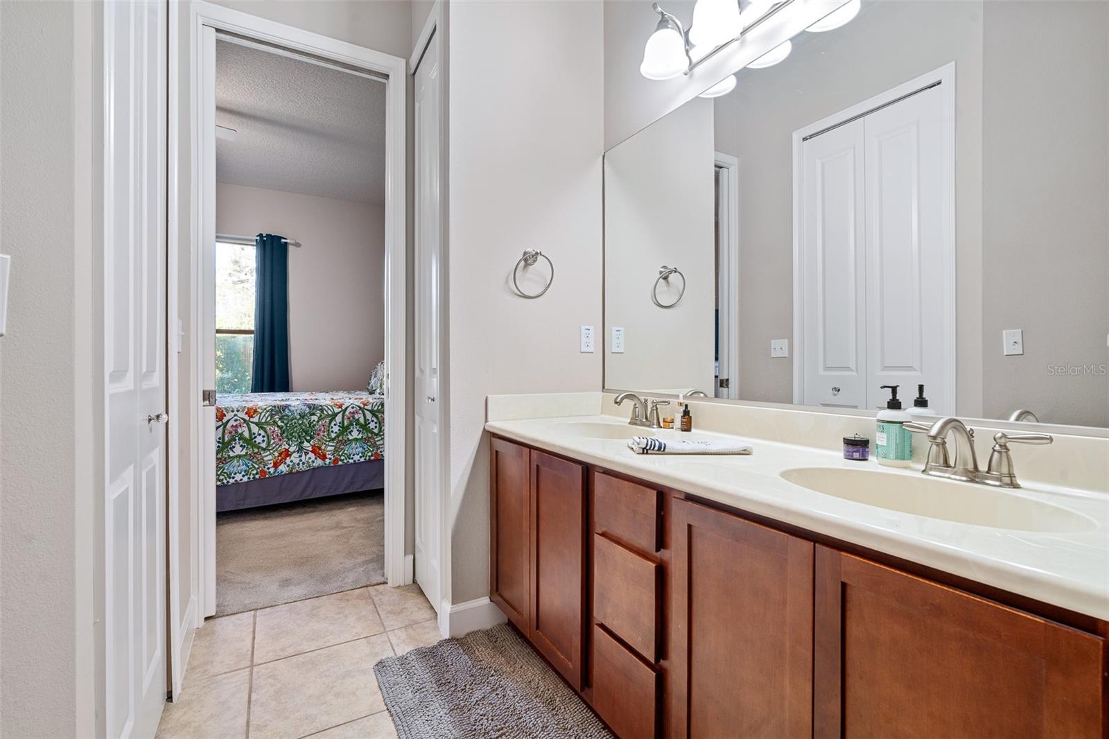 PLANTATION BAY SEC 2E-V UN 4 - Residential