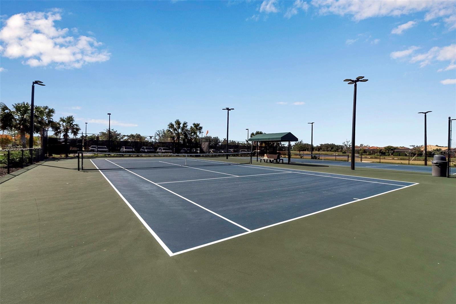 COACH HOMES 3/GRAN PARADISO BL - Residential