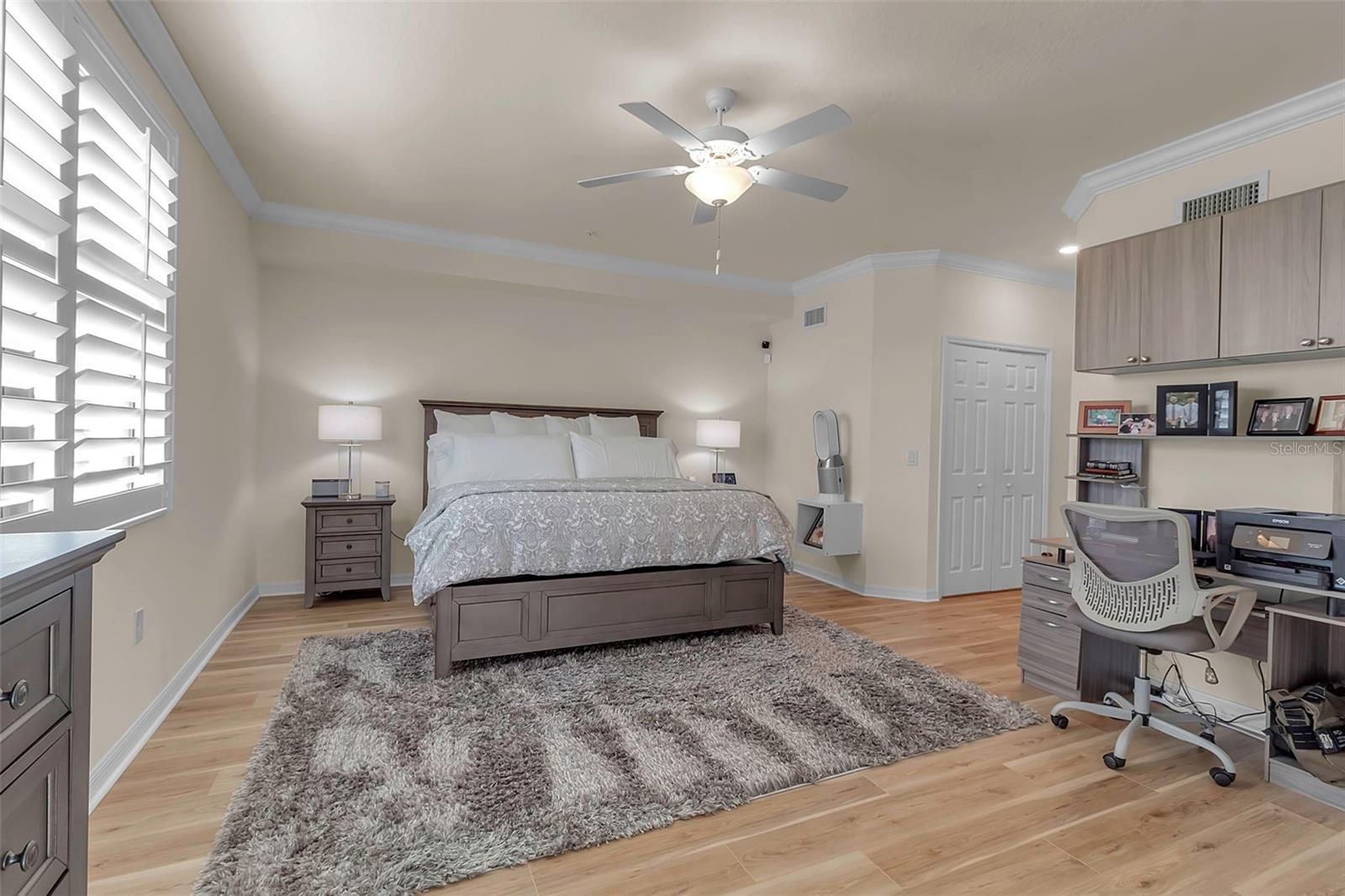 COACH HOMES 3/GRAN PARADISO BL - Residential