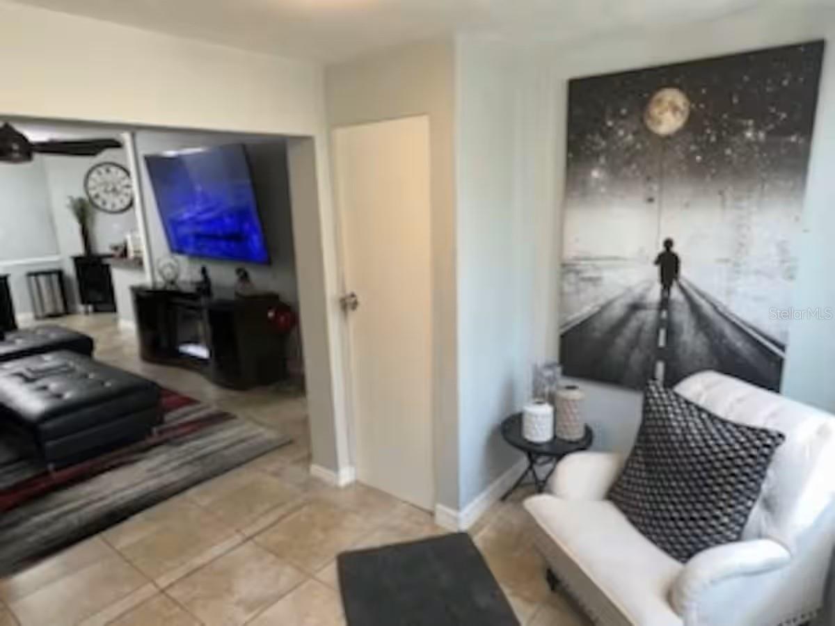 SOUTHPOINTE CONDO - Residential