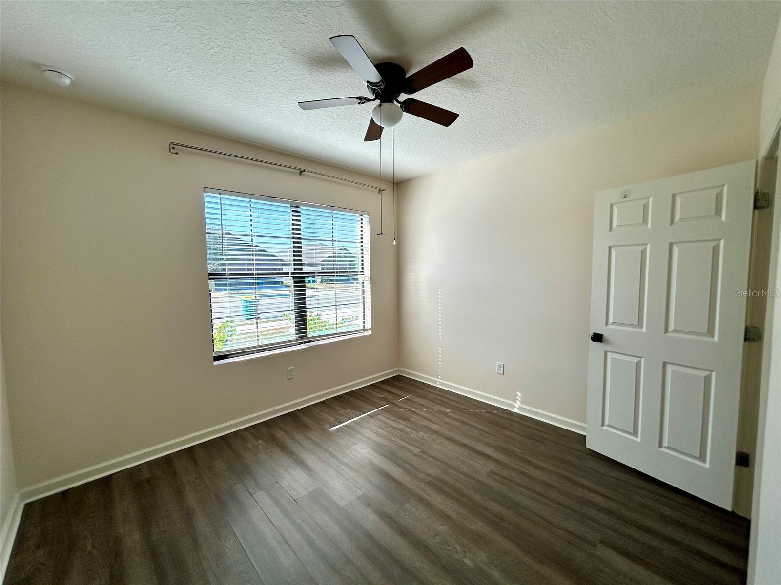 DUNES/INDIAN RI PRE POD15 - Residential Lease