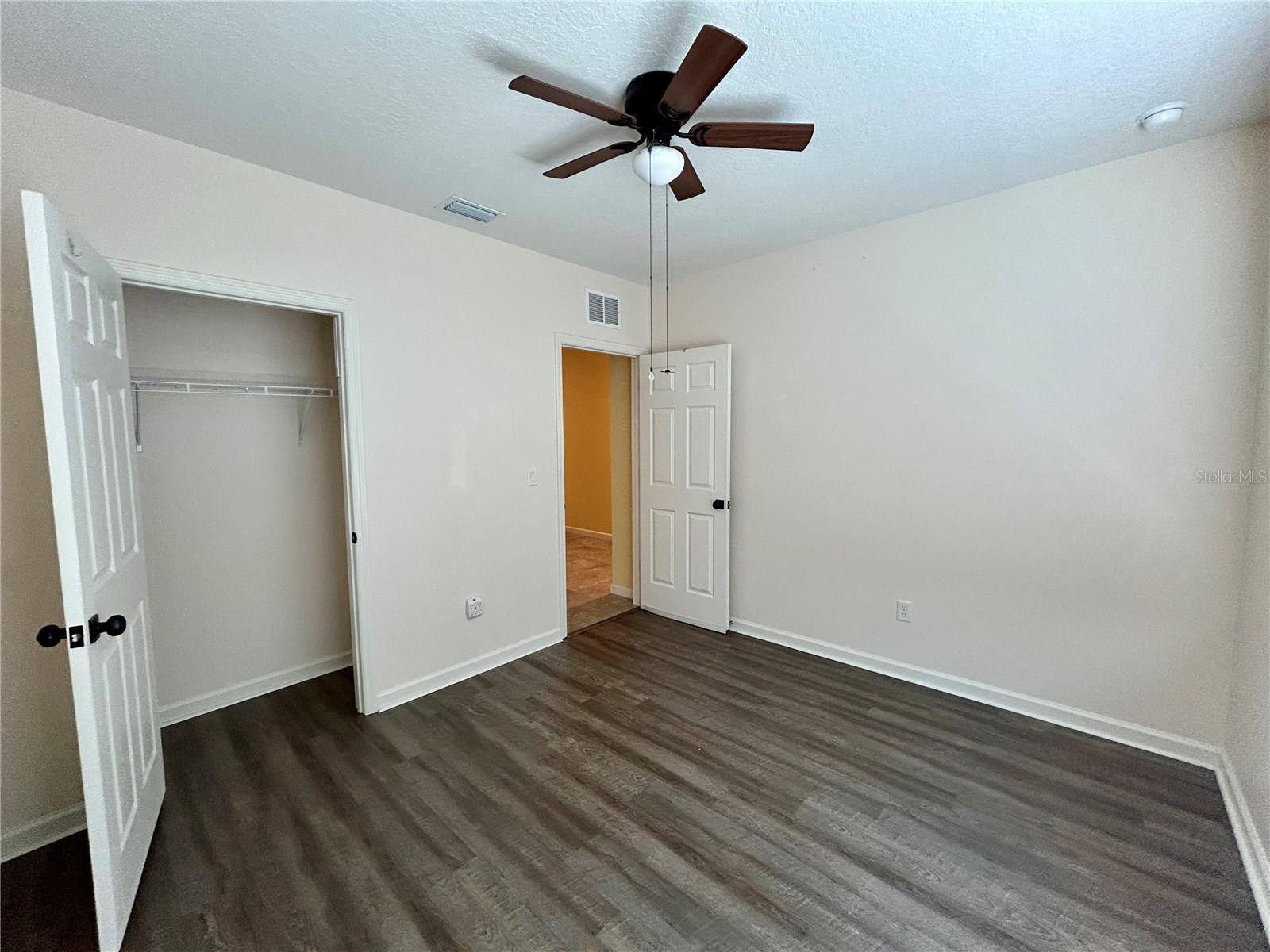 DUNES/INDIAN RI PRE POD15 - Residential Lease