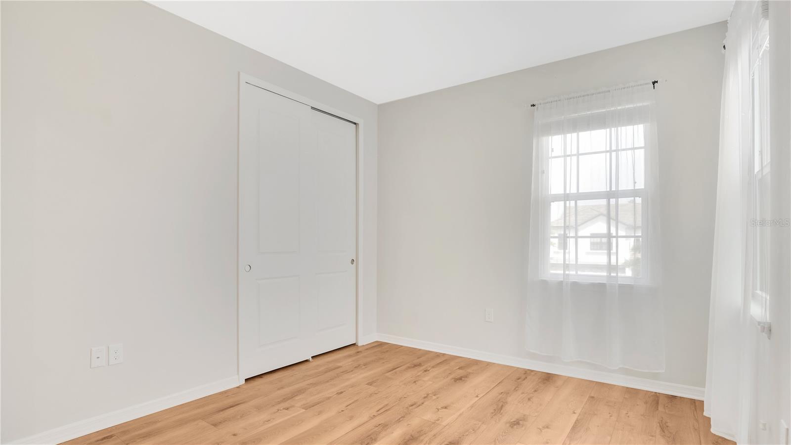 MEADOWS AT HAWKS CREST - Residential