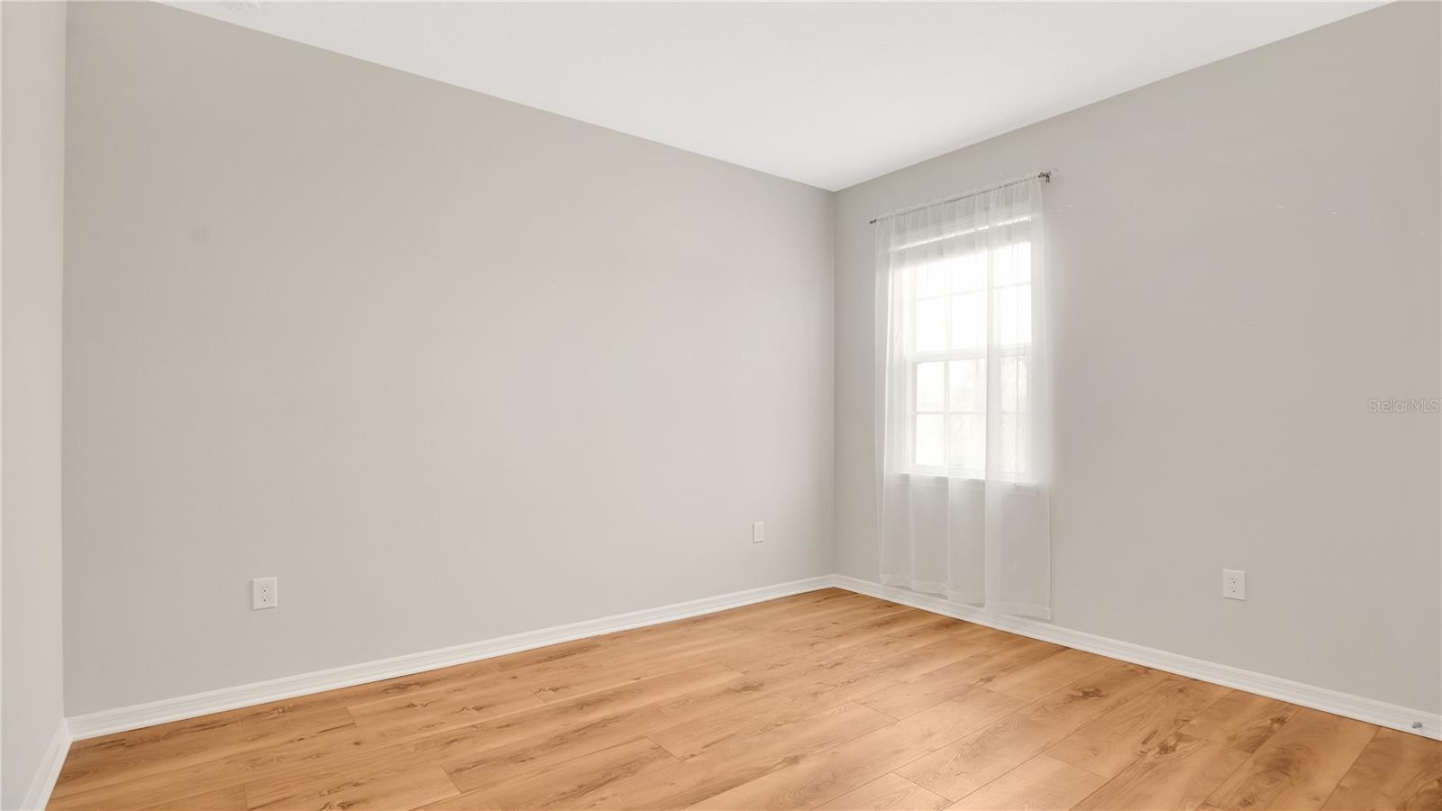 MEADOWS AT HAWKS CREST - Residential