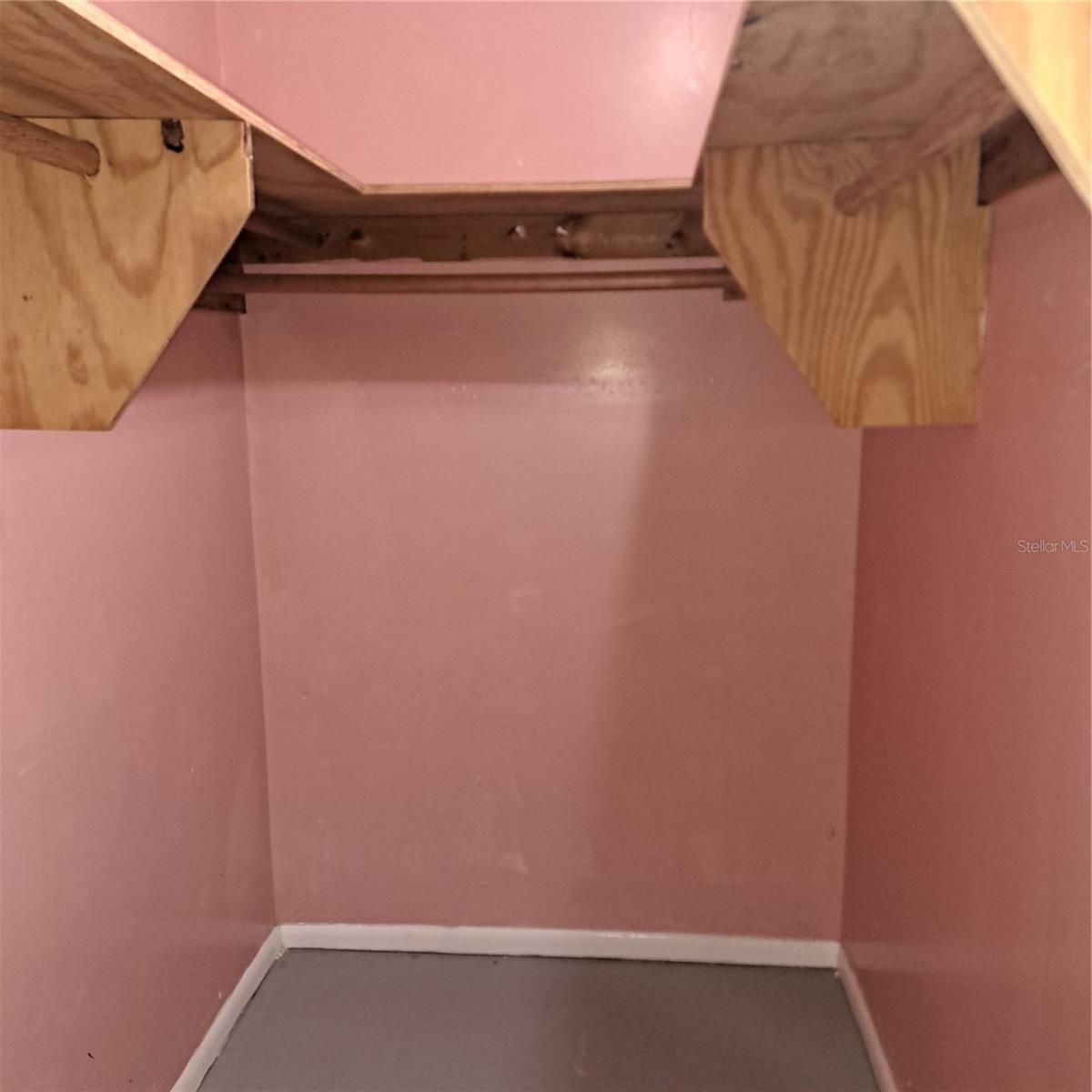 FORREST BLUFF K & H REP - Residential Lease