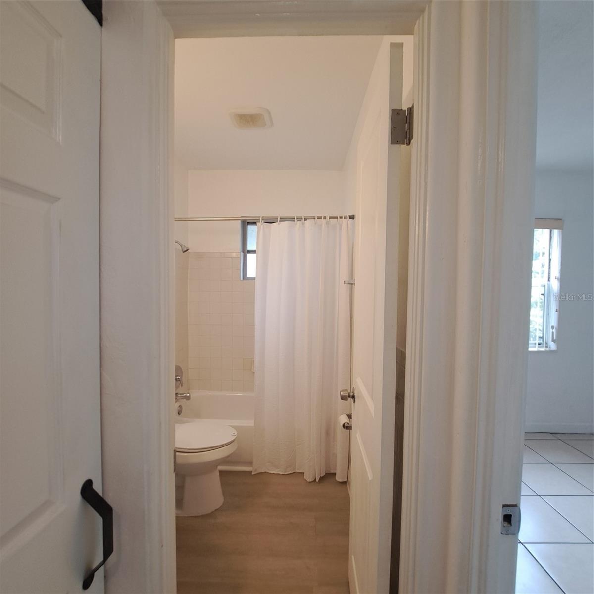 FORREST BLUFF K & H REP - Residential Lease