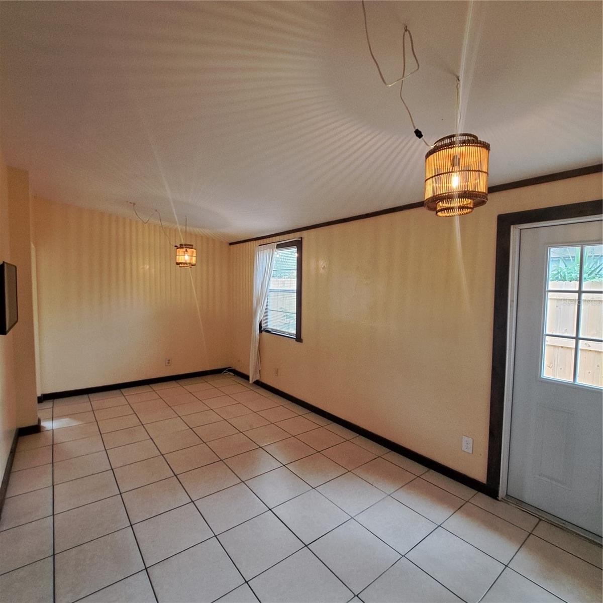 FORREST BLUFF K & H REP - Residential Lease