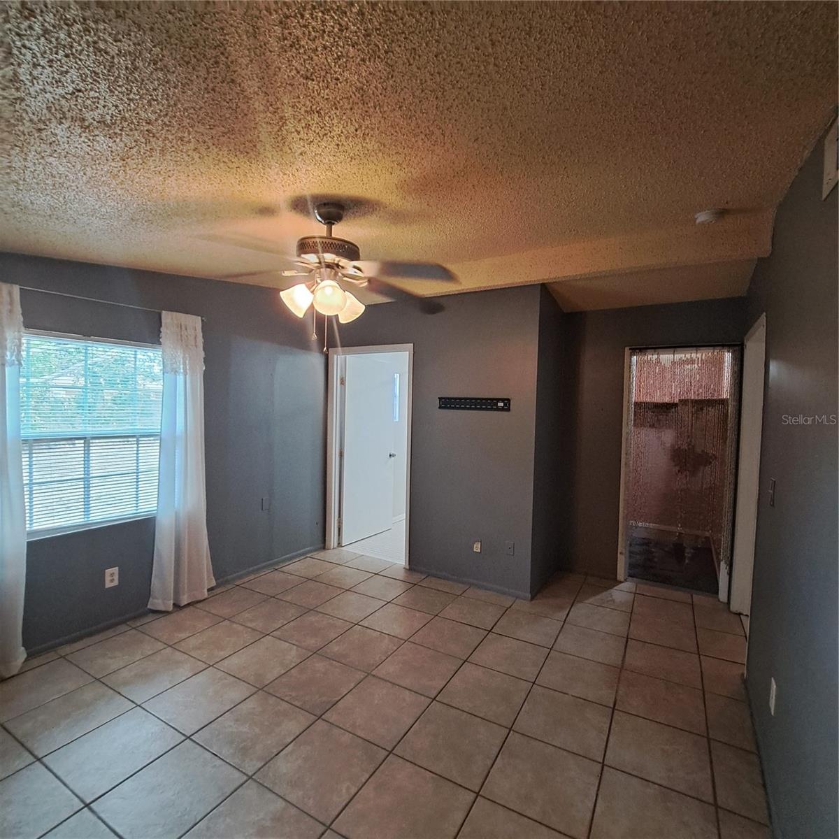 FORREST BLUFF K & H REP - Residential Lease