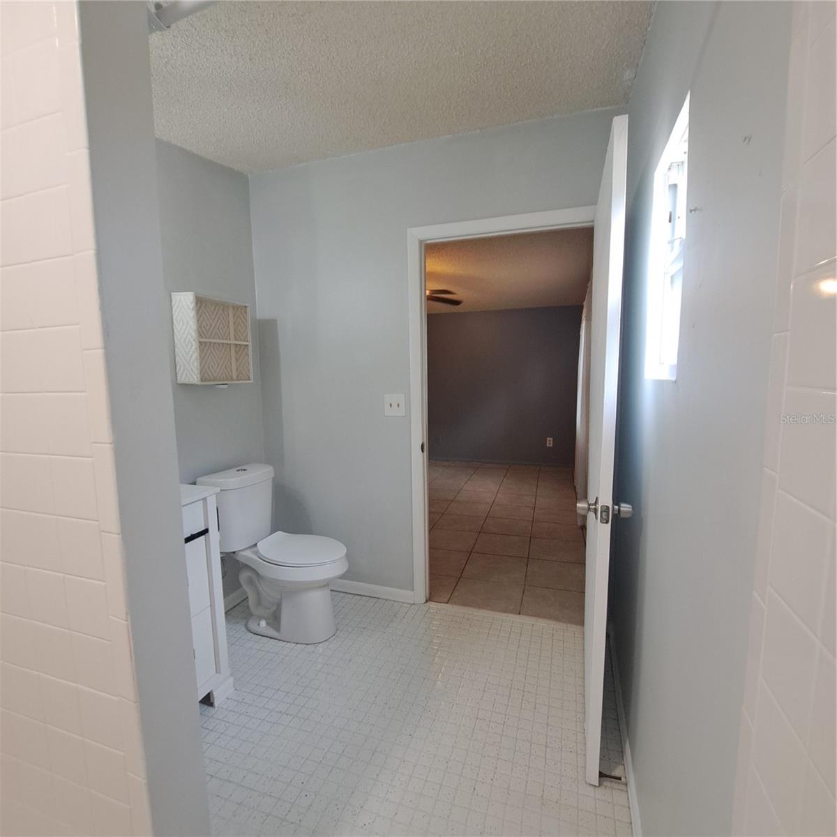 FORREST BLUFF K & H REP - Residential Lease