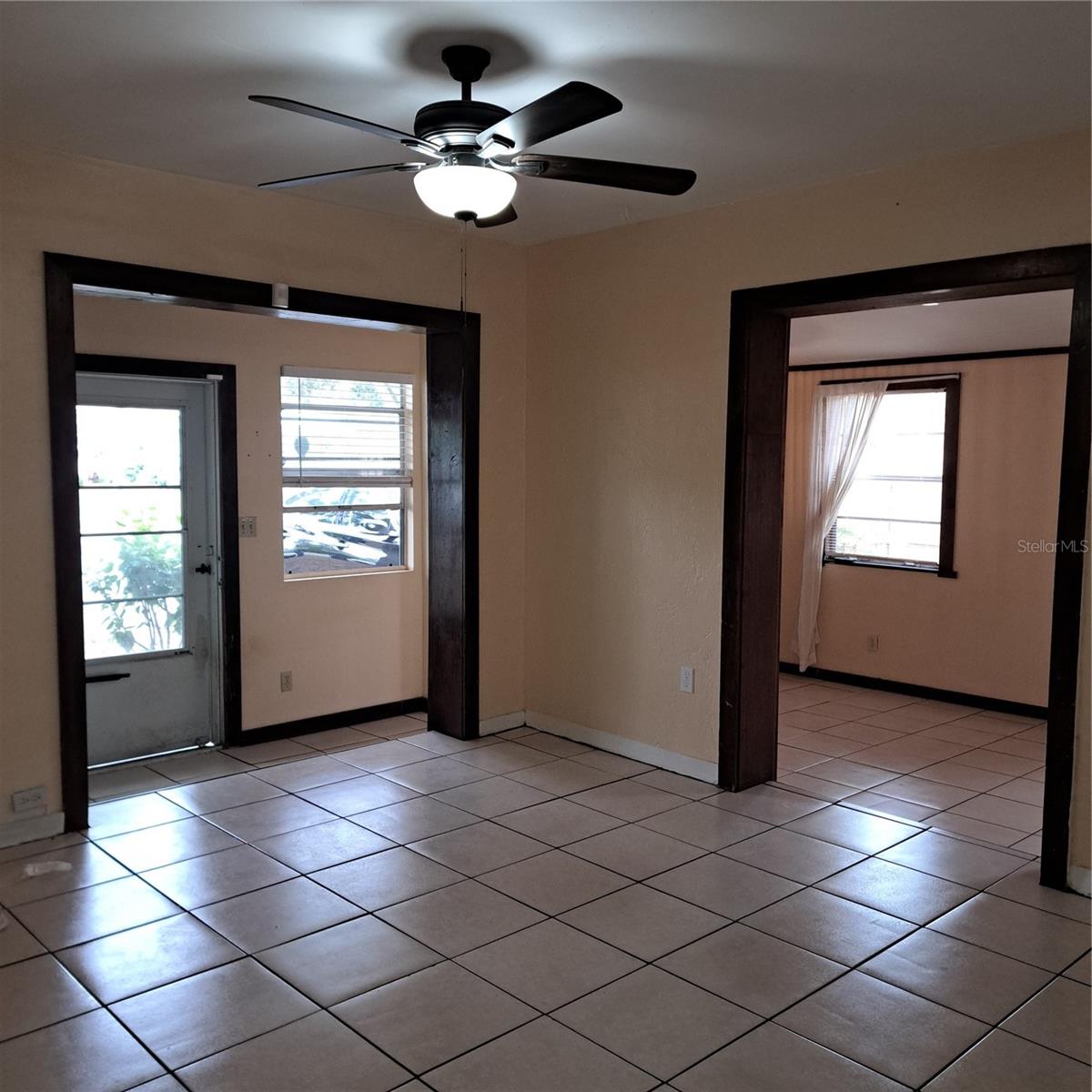 FORREST BLUFF K & H REP - Residential Lease