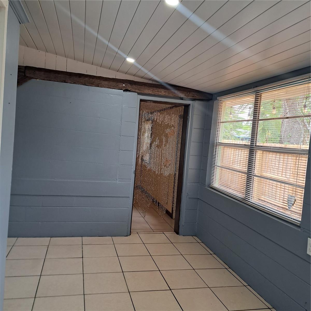 FORREST BLUFF K & H REP - Residential Lease