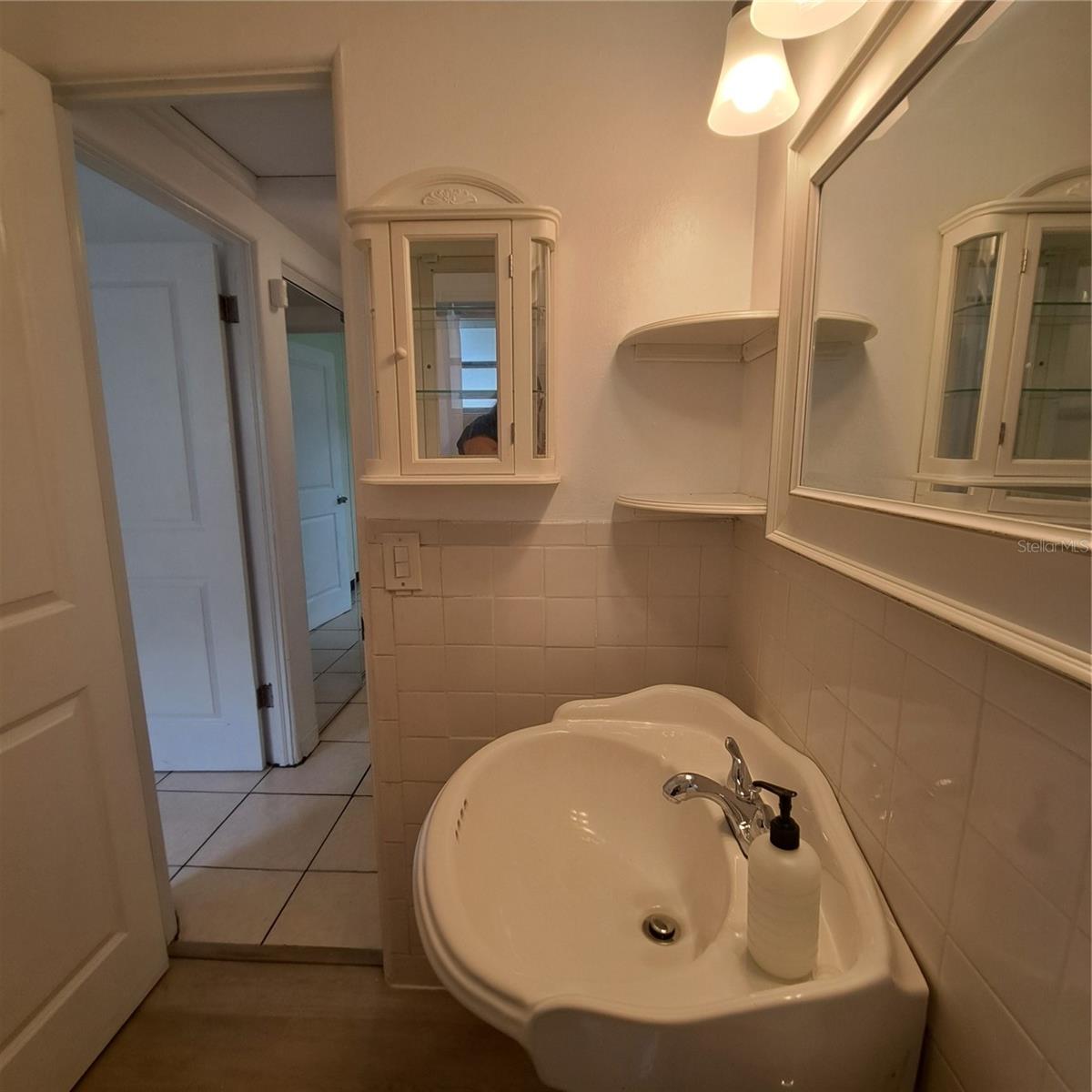 FORREST BLUFF K & H REP - Residential Lease