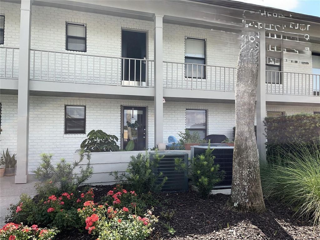 Photo of 2840 Plaza Terrace Drive #2840, Orlando, FL 32803 (MLS # O6405062)