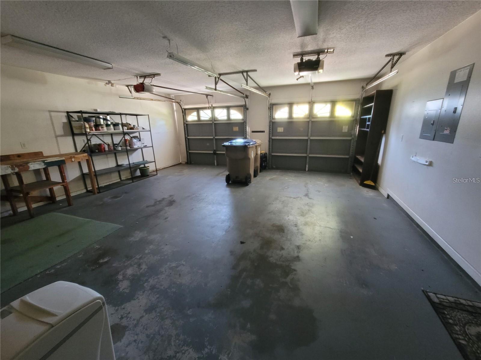 ORANGE BLOSSOM ACRES UNIT 1 - Residential Lease