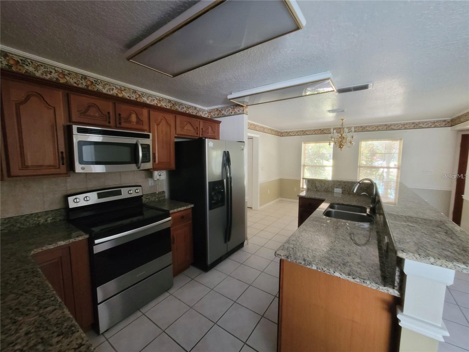 ORANGE BLOSSOM ACRES UNIT 1 - Residential Lease