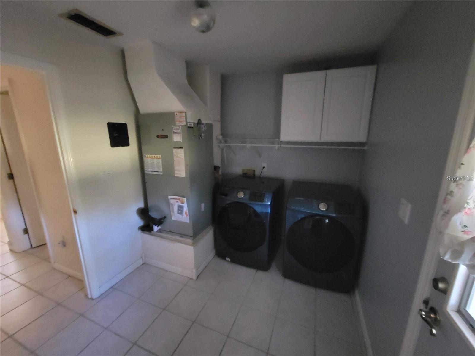 ORANGE BLOSSOM ACRES UNIT 1 - Residential Lease