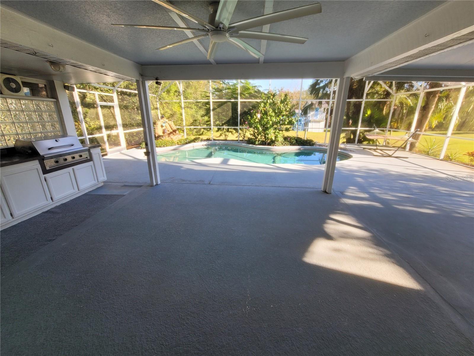 ORANGE BLOSSOM ACRES UNIT 1 - Residential Lease