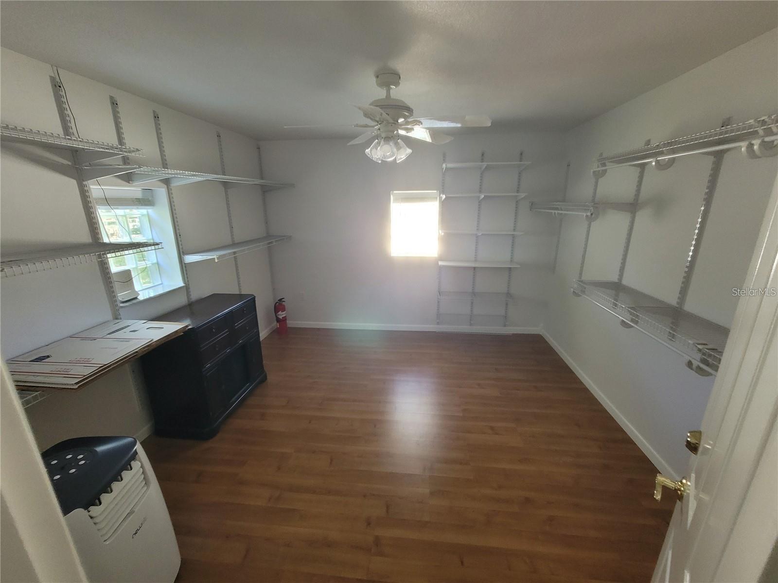 ORANGE BLOSSOM ACRES UNIT 1 - Residential Lease