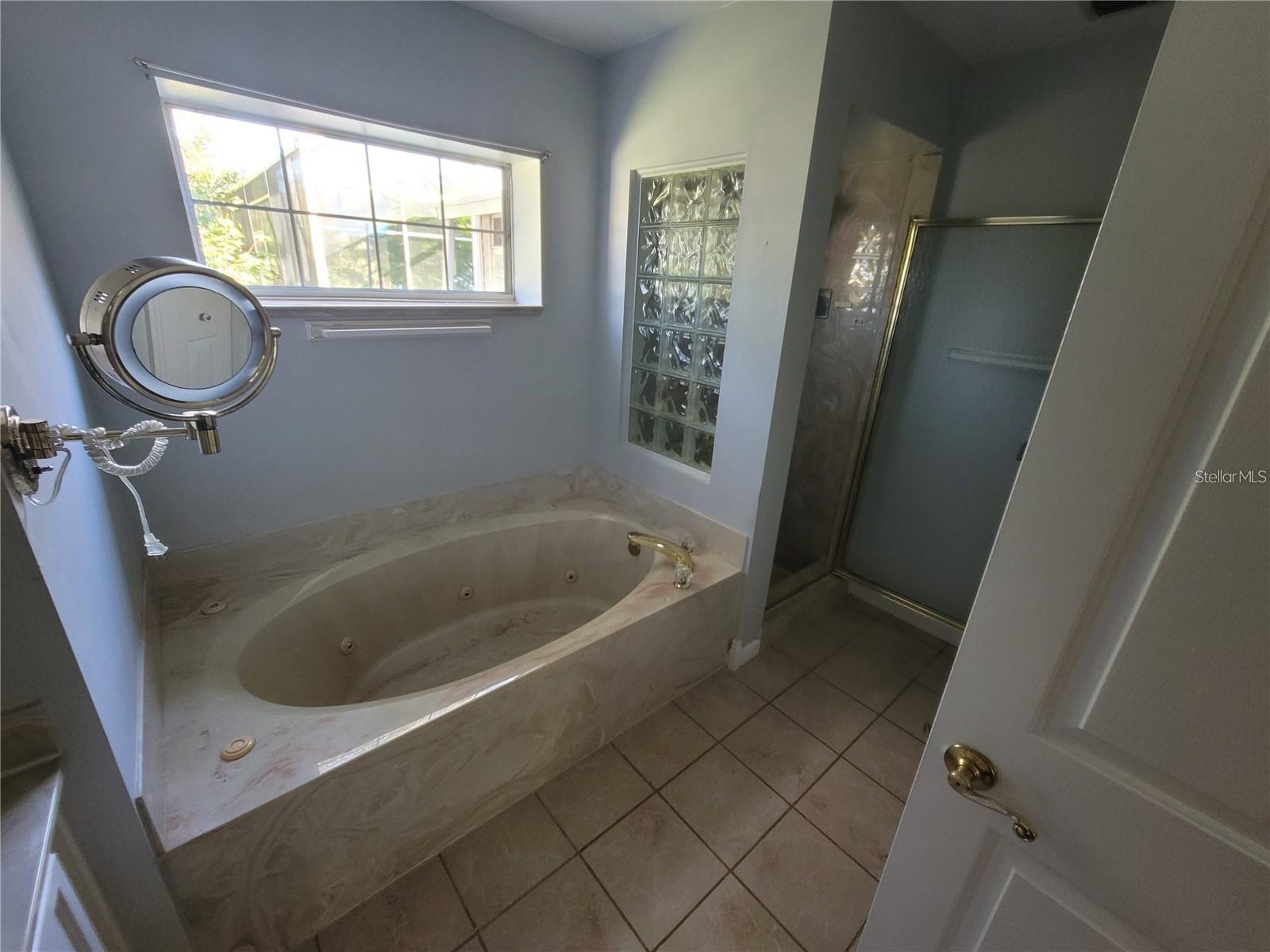 ORANGE BLOSSOM ACRES UNIT 1 - Residential Lease