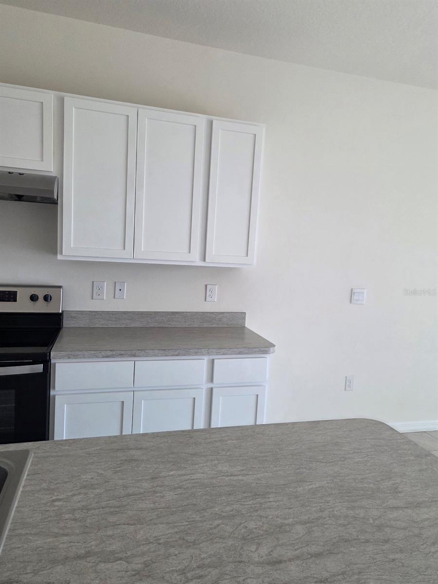 THOMPSON GROVE - Residential