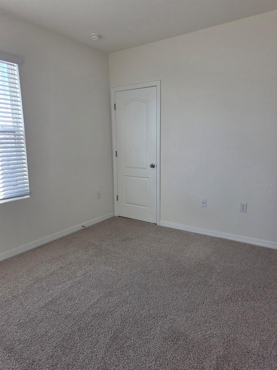 THOMPSON GROVE - Residential