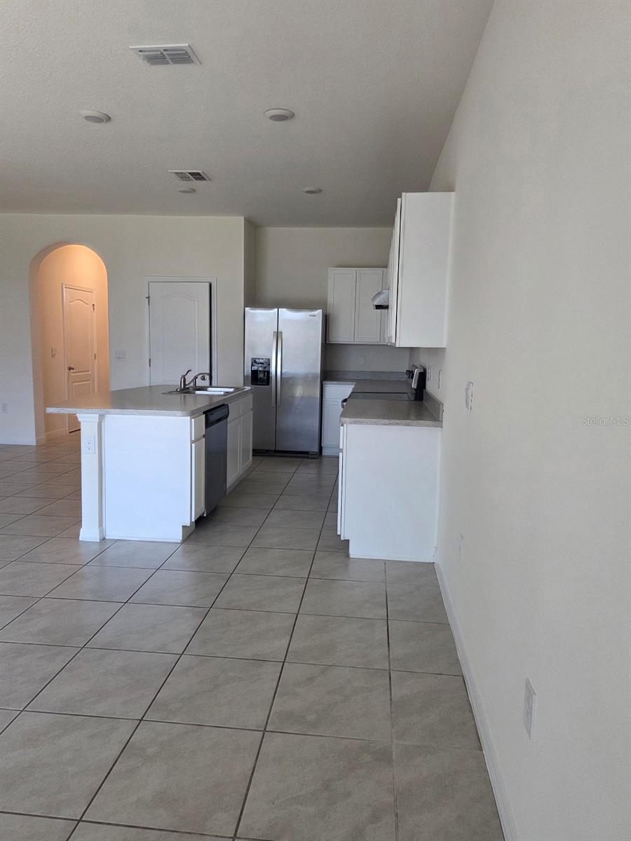 THOMPSON GROVE - Residential