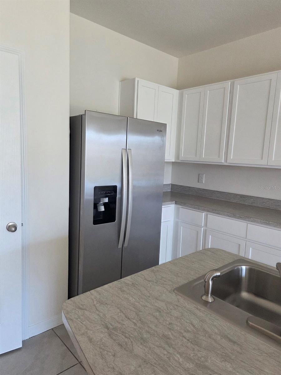 THOMPSON GROVE - Residential