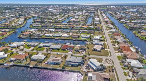 A home in PUNTA GORDA