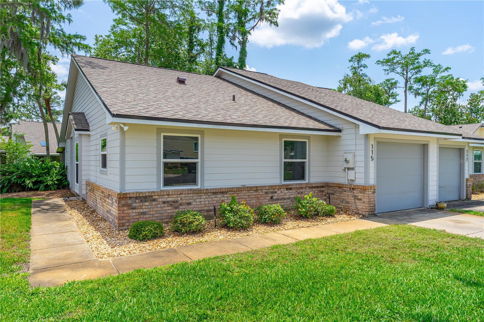 115 BOB WHITE COURT