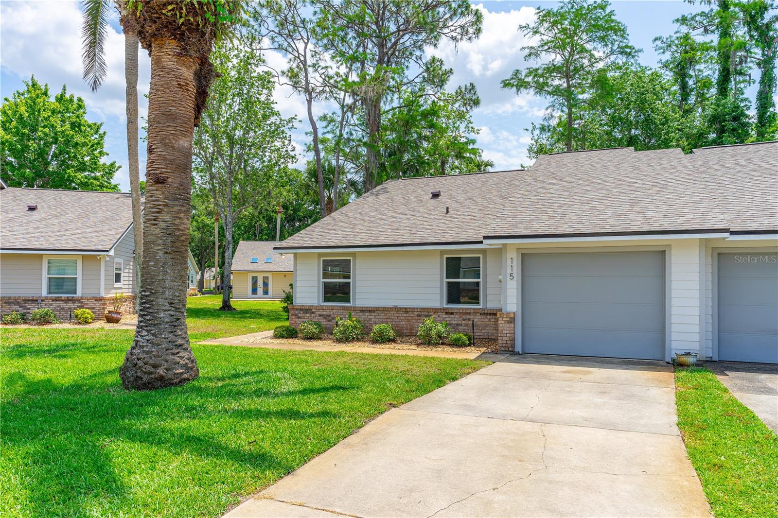 115 BOB WHITE COURT