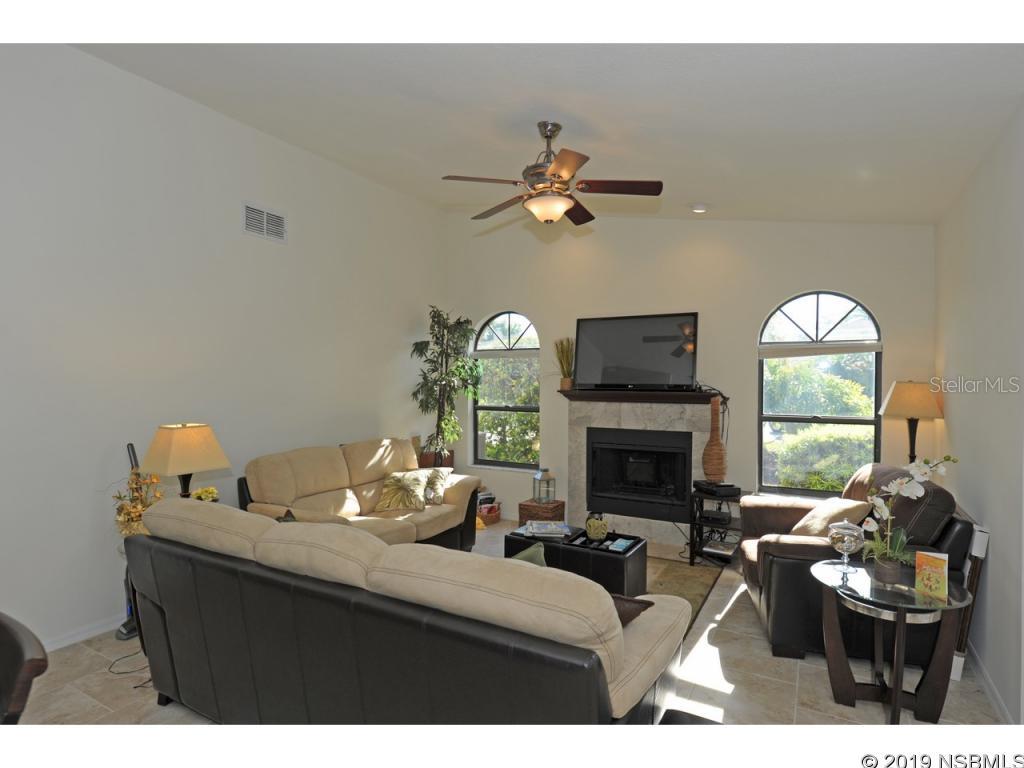 Lakes At Spruce Creek - Residential