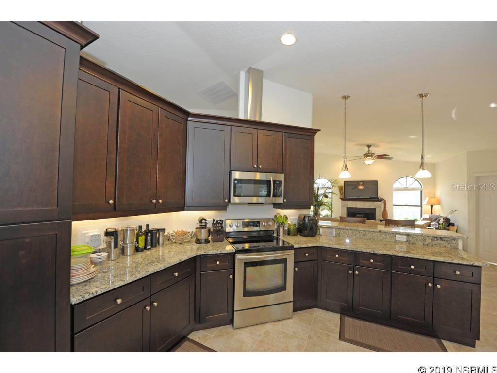 Lakes At Spruce Creek - Residential