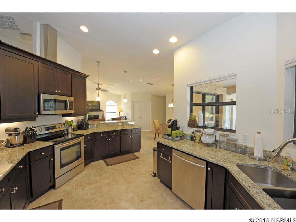 Lakes At Spruce Creek - Residential