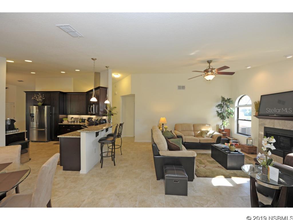 Lakes At Spruce Creek - Residential