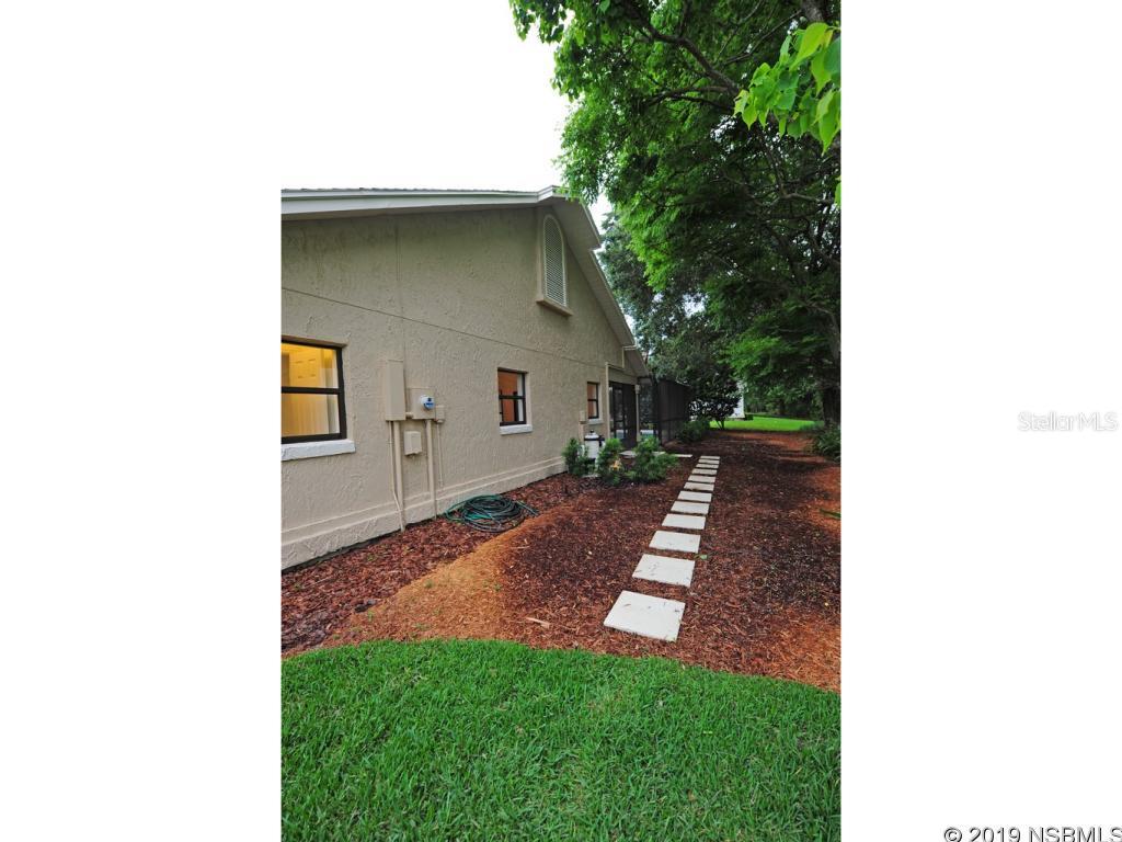 Lakes At Spruce Creek - Residential