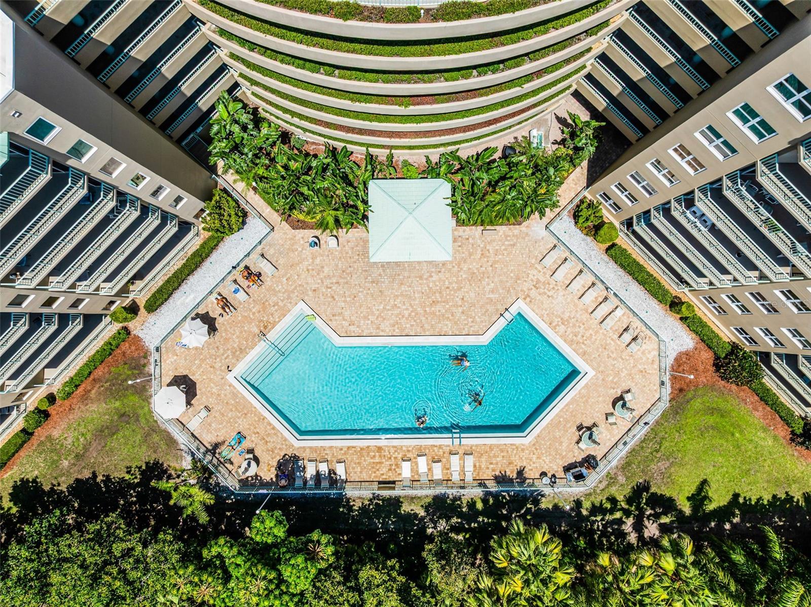 OCEANS CLOVERLEAF NORTH - Residential