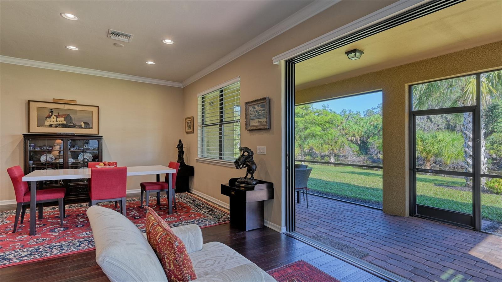 SANDHILL PRESERVE - Residential