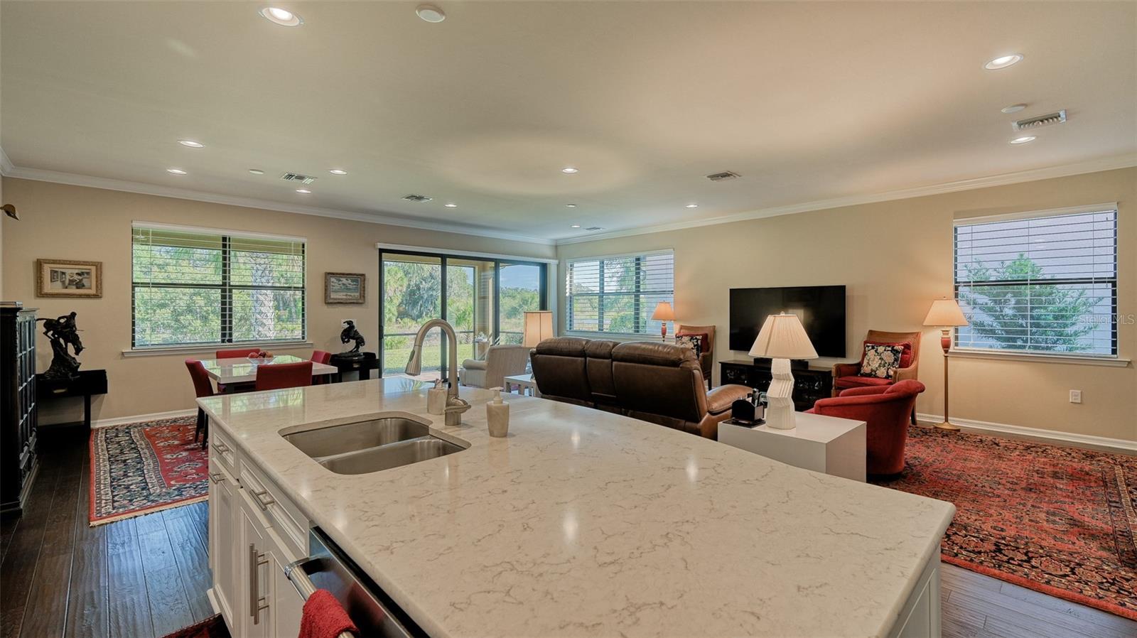 SANDHILL PRESERVE - Residential