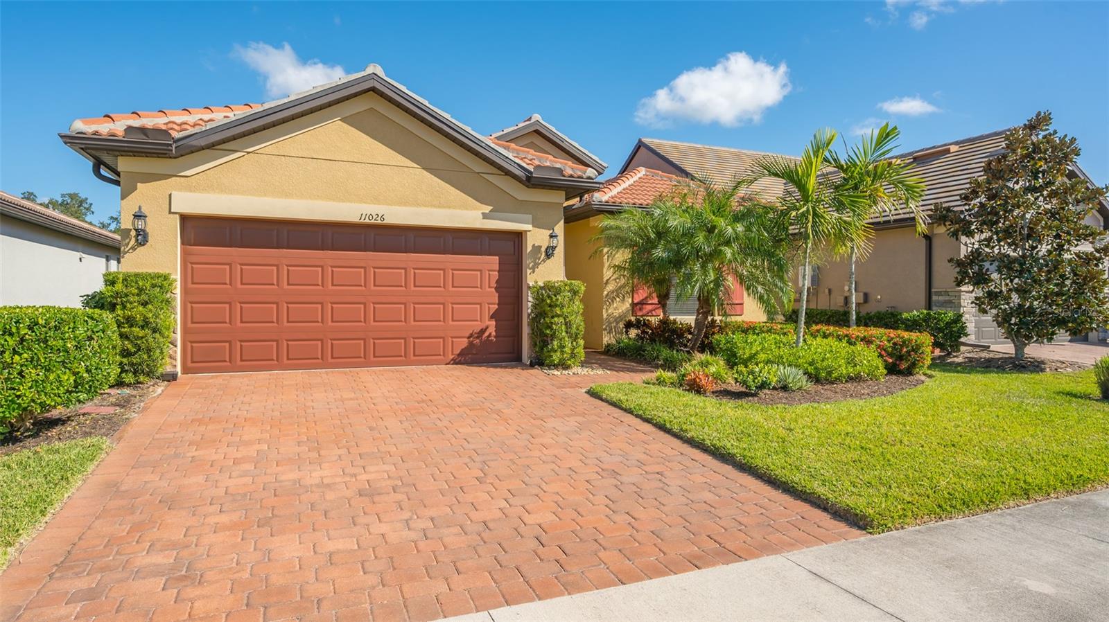 SANDHILL PRESERVE - Residential