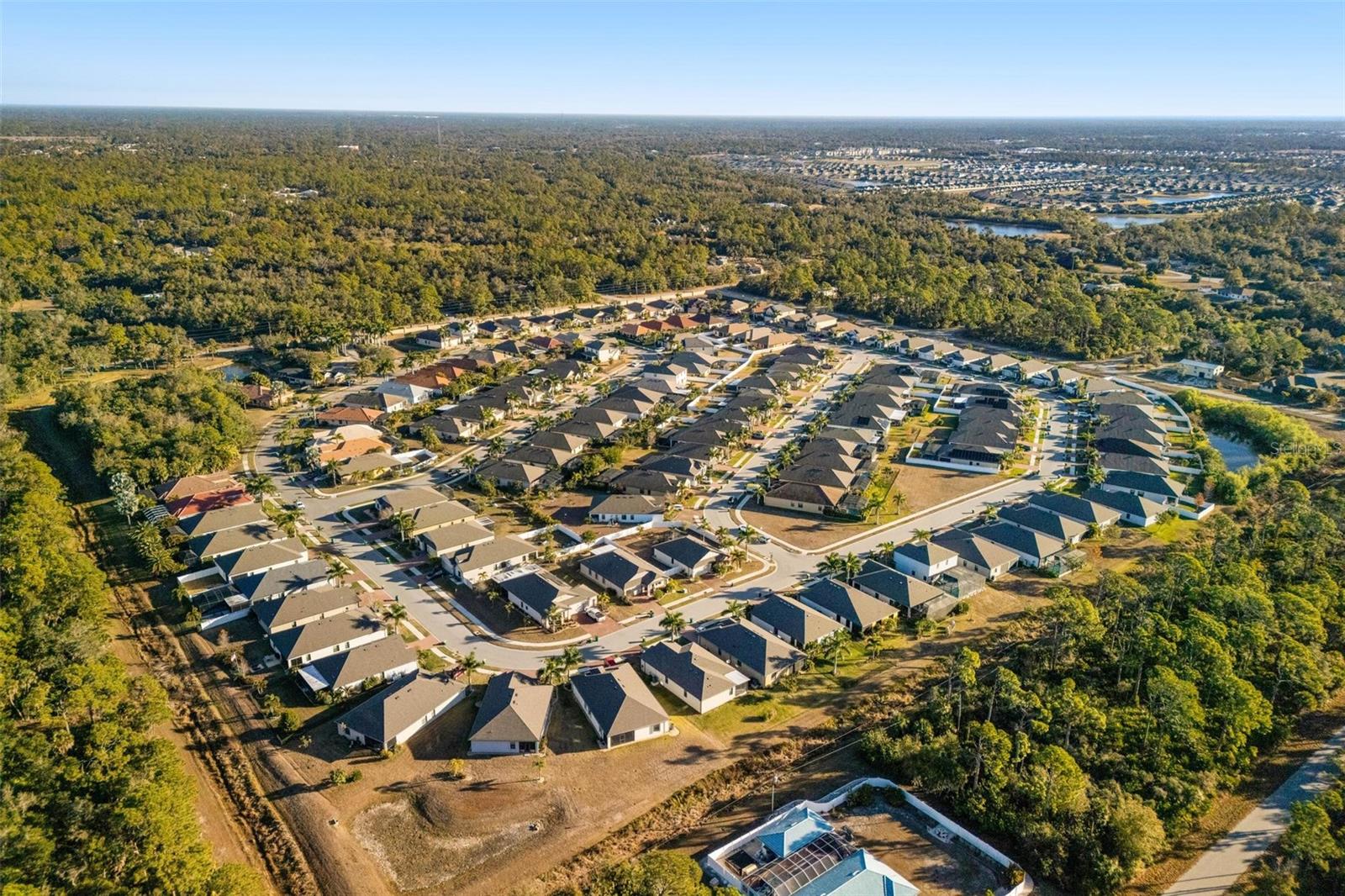 VILLA MILANO PH 4-6 - Residential