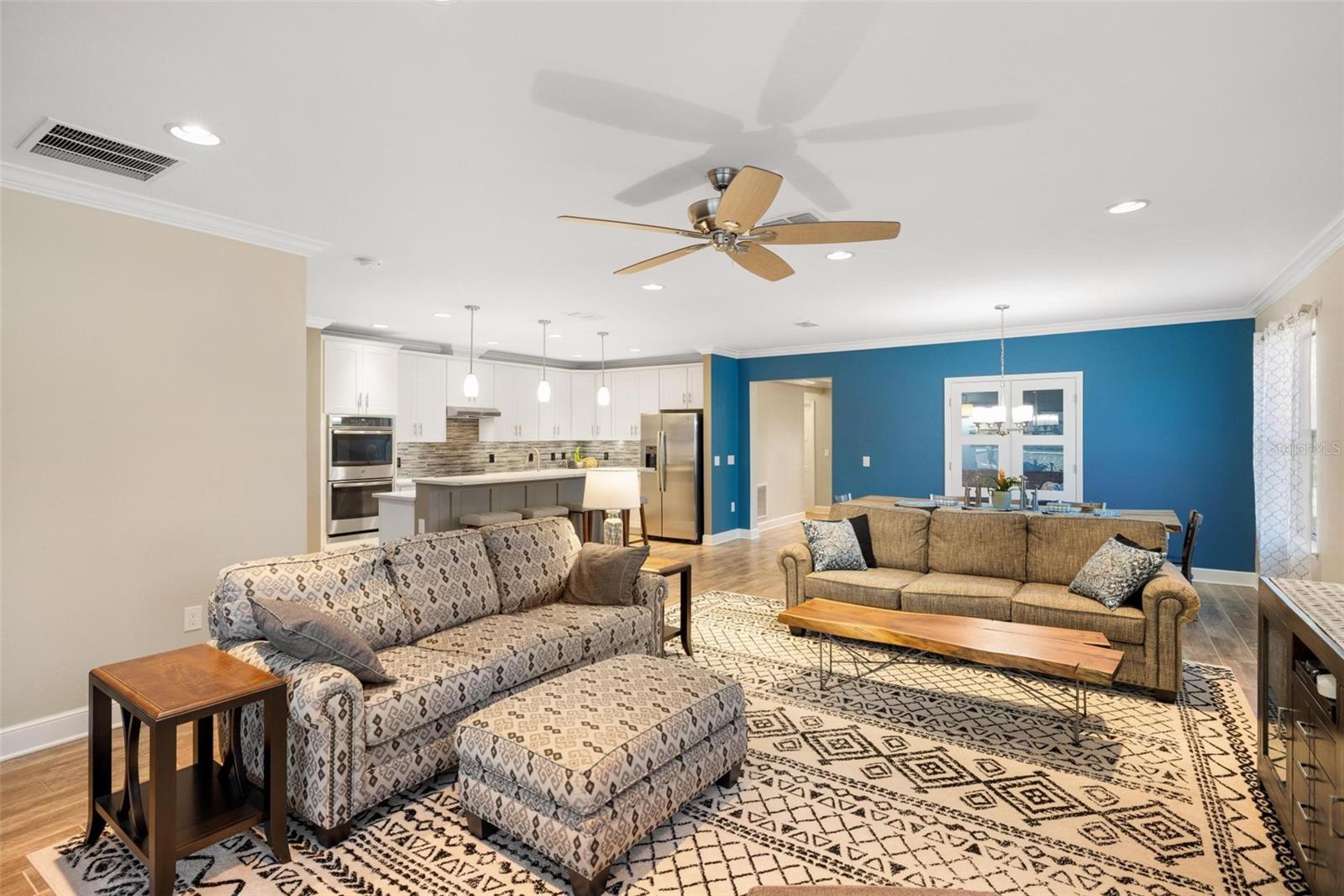 VILLA MILANO PH 4-6 - Residential