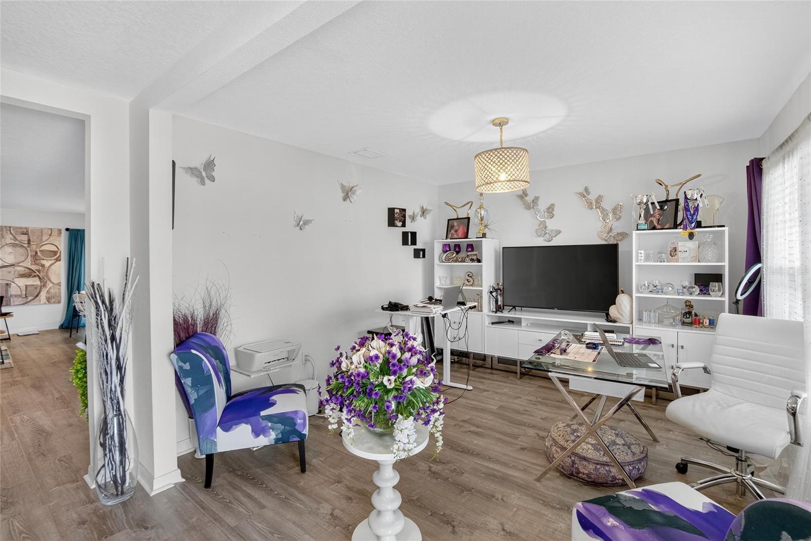 BERRY BAY - Residential Lease
